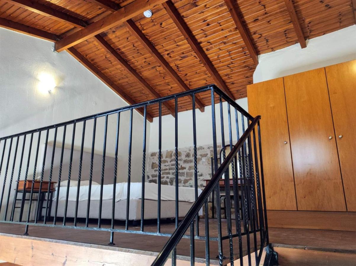 Thalassa Apartments Rethymno  Bagian luar foto