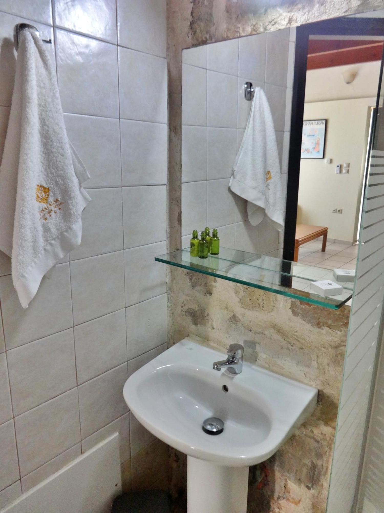 Thalassa Apartments Rethymno  Bagian luar foto