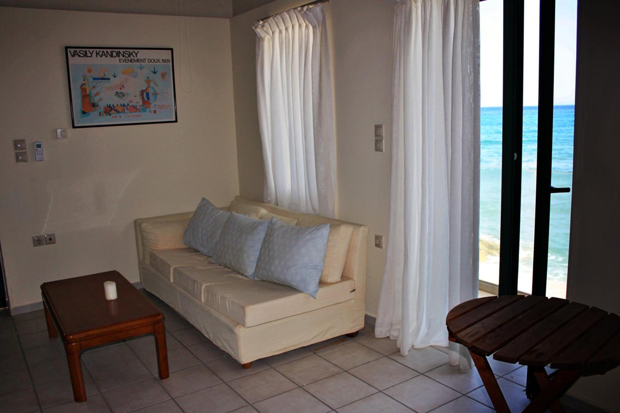Thalassa Apartments Rethymno  Bagian luar foto